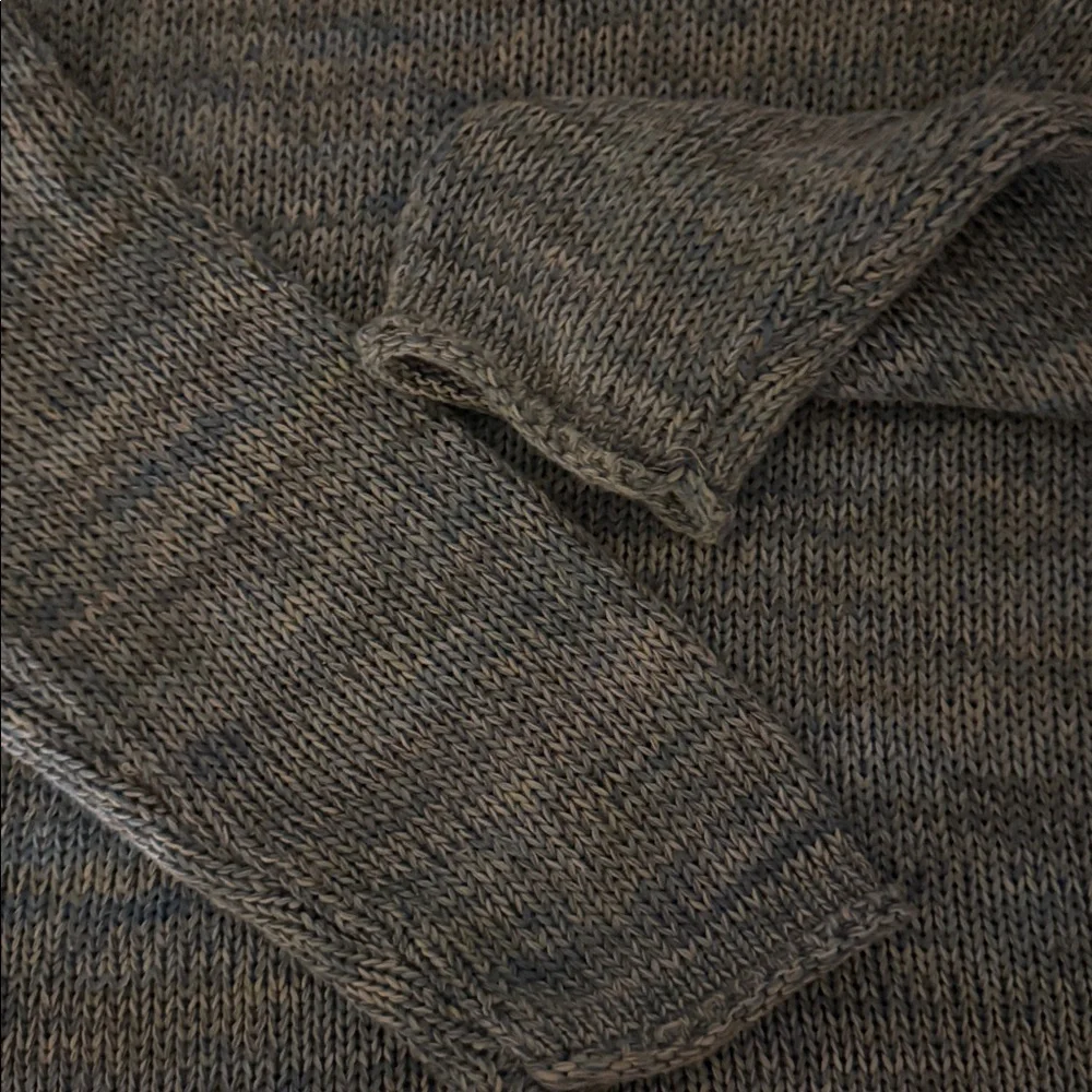 NorthStyle Sweater - Picture 4 of 4